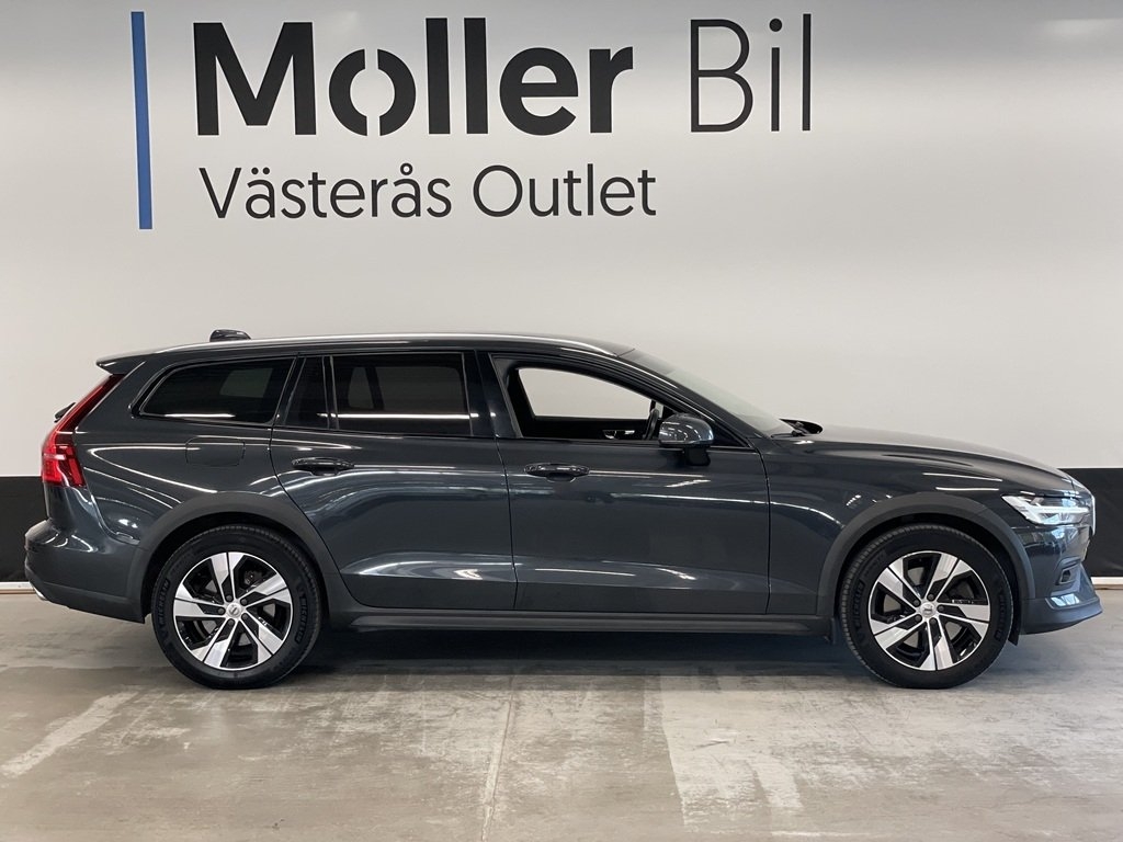 Volvo V60 Cross Country 2020, photo 5/27