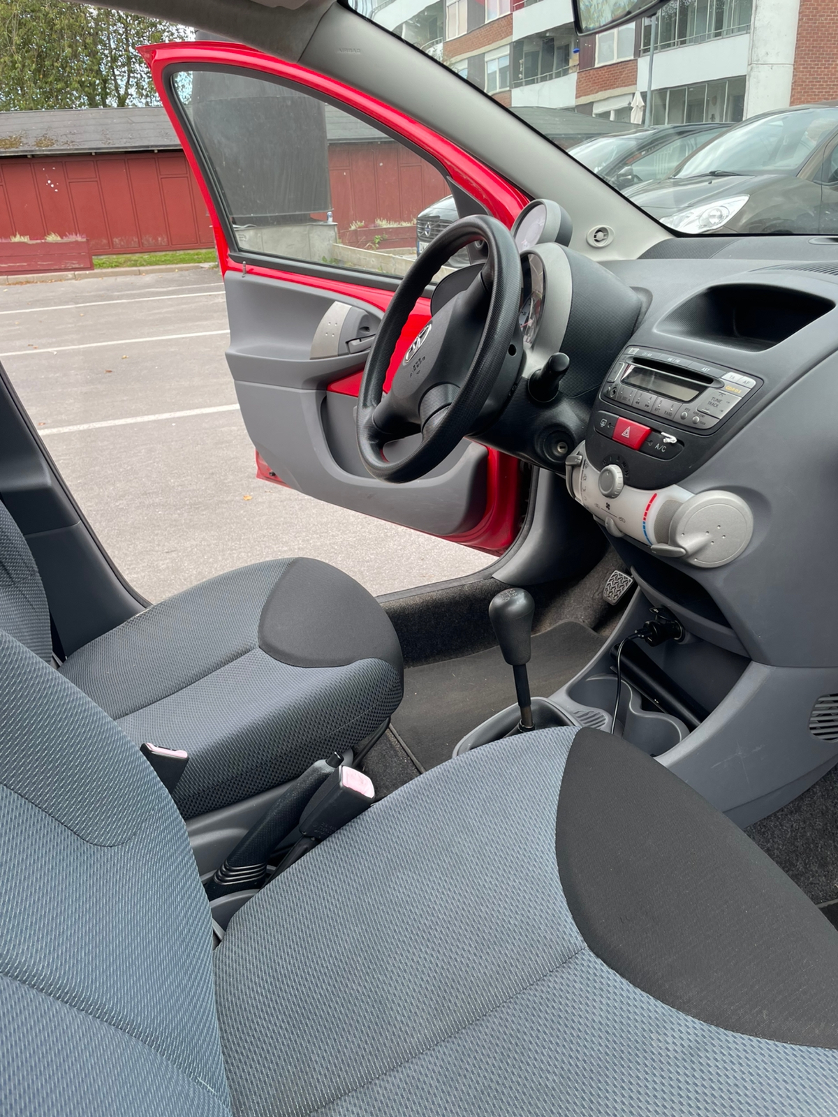 Toyota Aygo 5-dörrar 1.0 Manuell 2006, bild 4/5