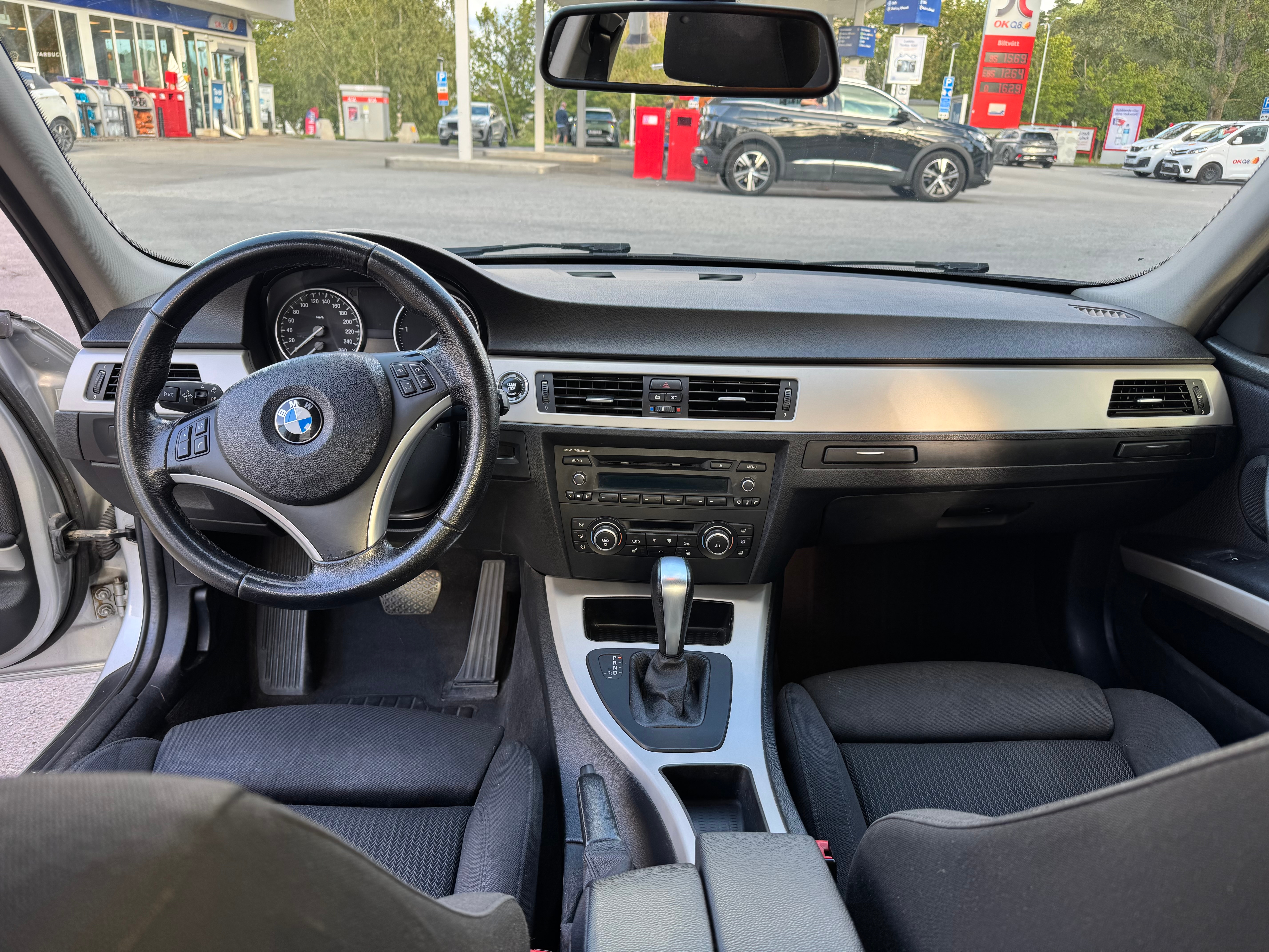 BMW 320 d Sedan Automatisk 2010, photo 3/7