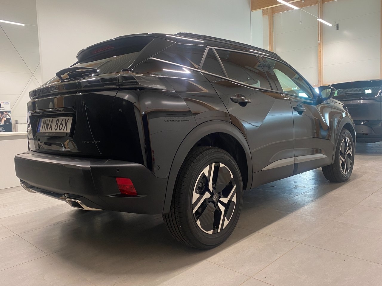 Peugeot 2008 Allure Hybrid 145hk 2025, bild 3/10