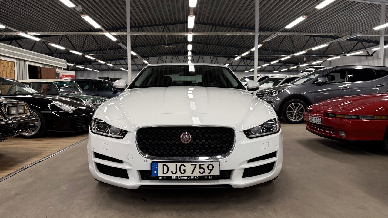 Jaguar XE 20d Euro 6 2016, kuva 2/10