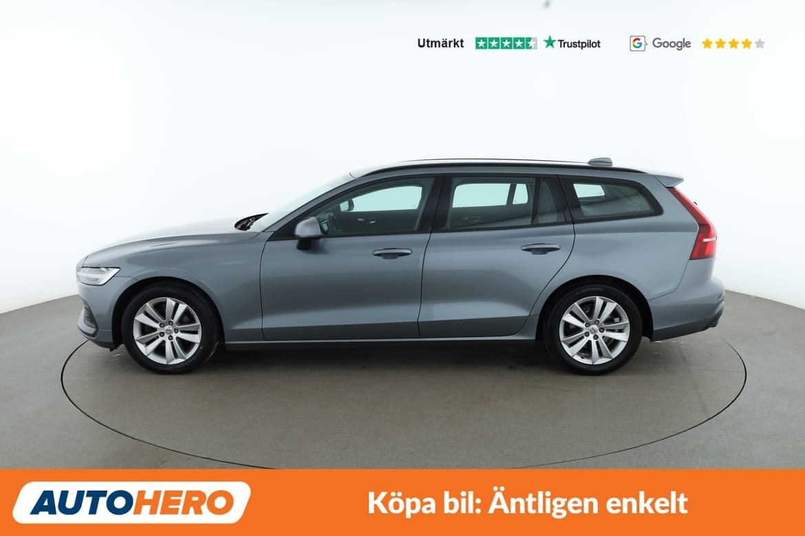 Volvo V60 2021, photo 2/10