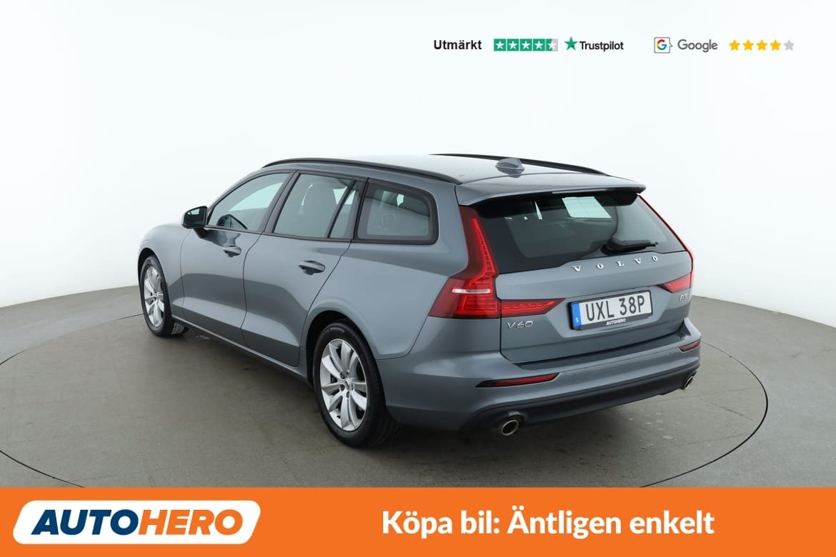 Volvo V60 2021, photo 3/10