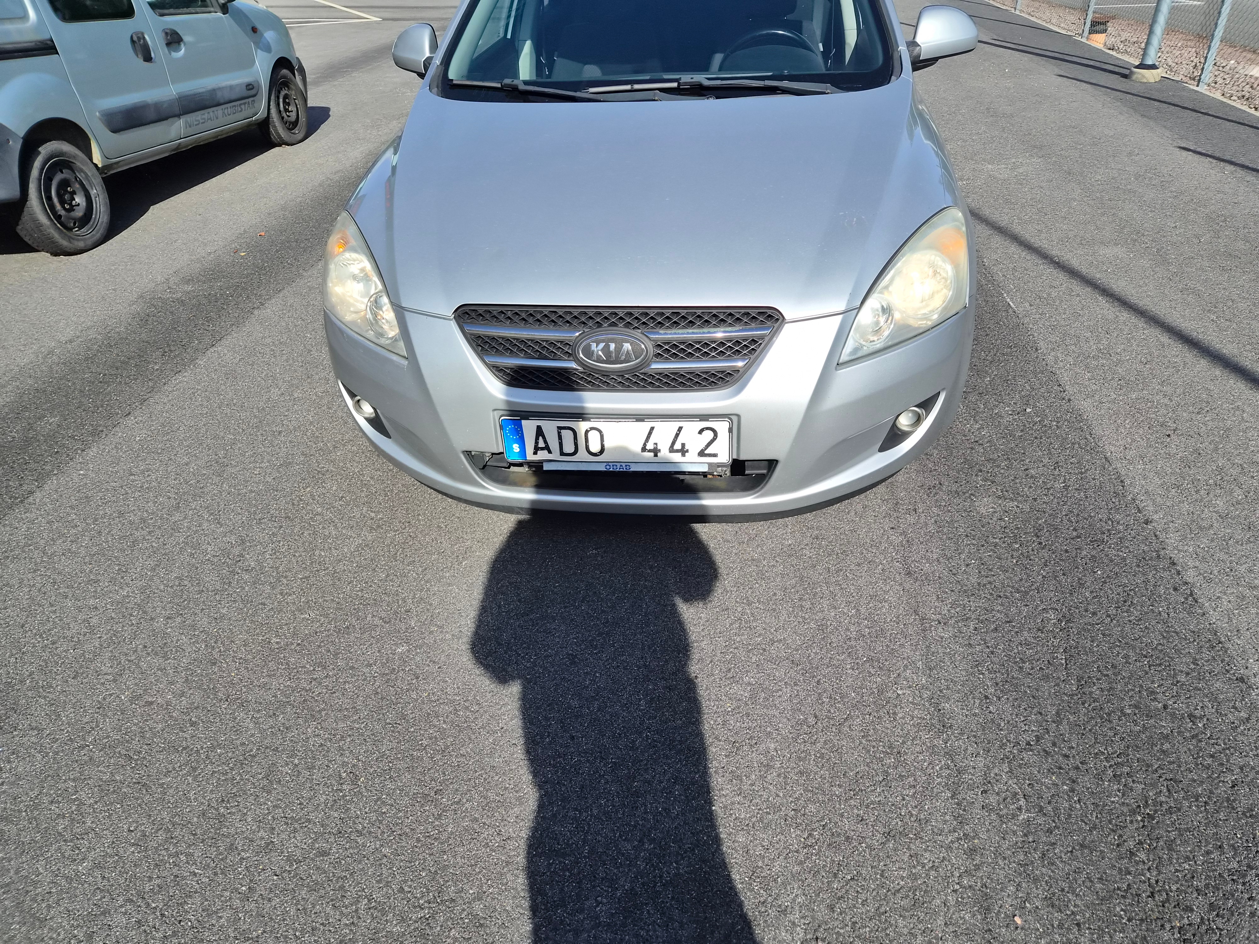 Kia Ceed 1.6 CVVT Manuell 2007, photo 3/5