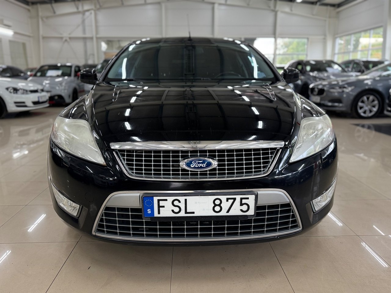 Ford Mondeo Kombi 2.5 Titanium 2007, bild 2/10