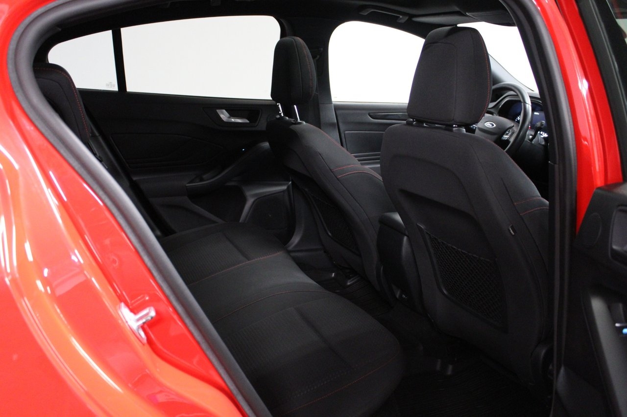 Ford Focus 2019, photo 7/10