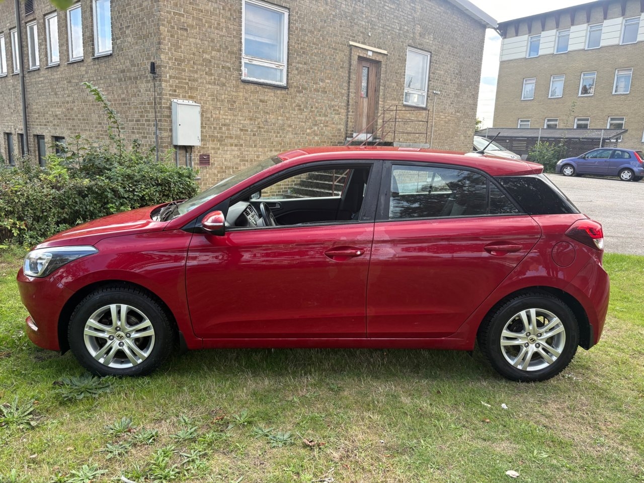 Hyundai i20 1.2 Comfort Euro 6 2018, bild 2/10