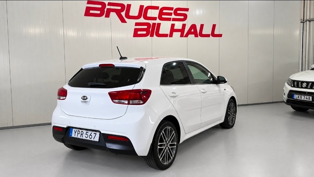 Kia Rio 1.4 2017, photo 5/10