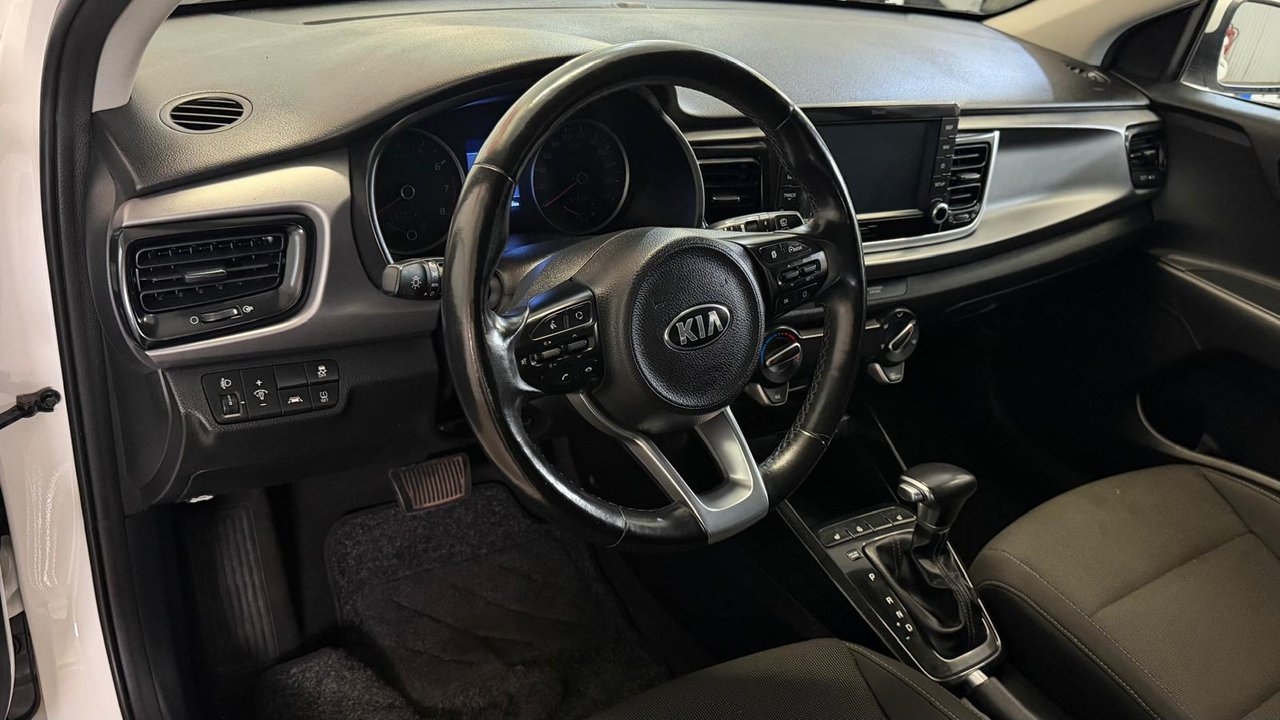 Kia Rio 1.4 2017, photo 7/10