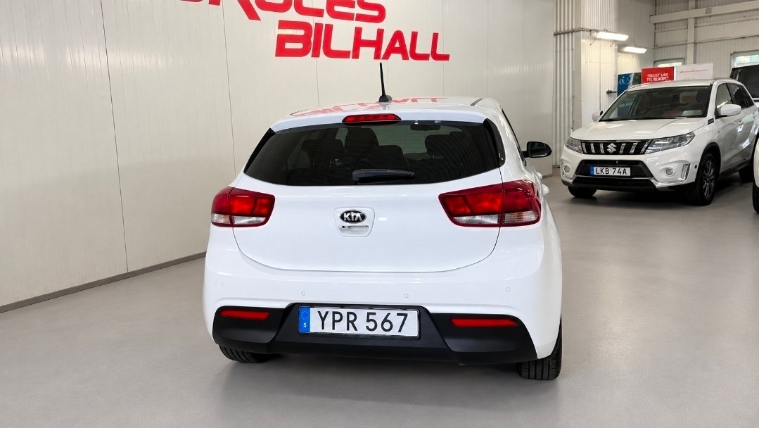 Kia Rio 1.4 2017, photo 4/10