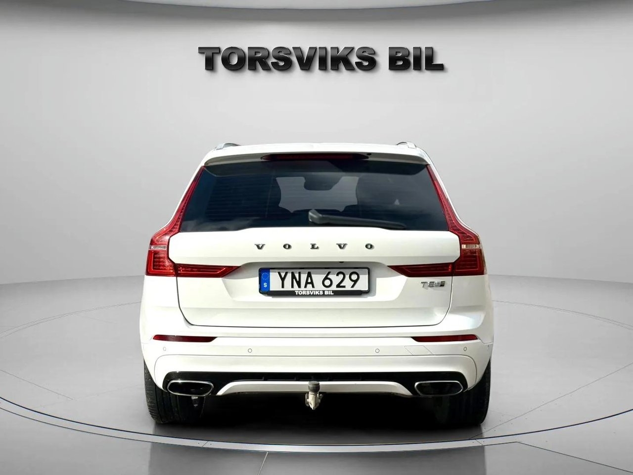 Volvo XC60 2018, photo 5/10