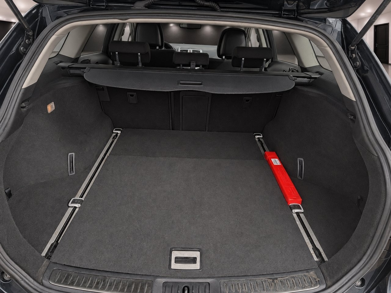 Toyota Avensis 2011, bild 4/10