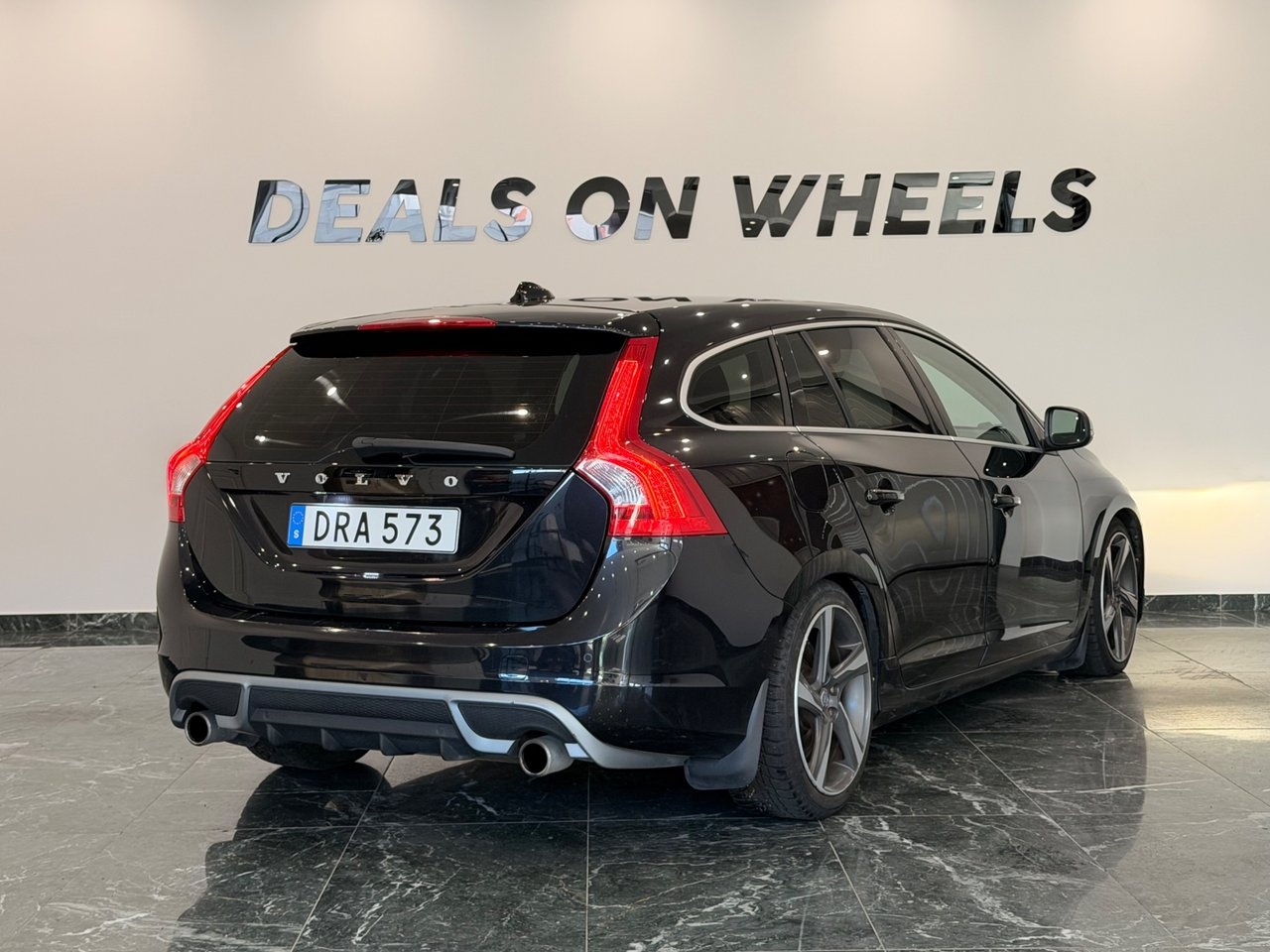 Volvo V60 D3 Geartronic R-Design 163hk 2011, bild 5/10