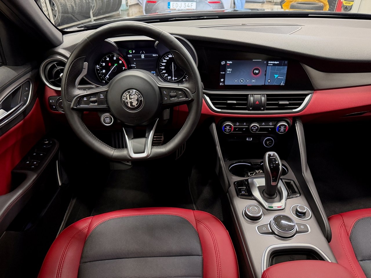 Alfa Romeo Giulia 2022, photo 4/10