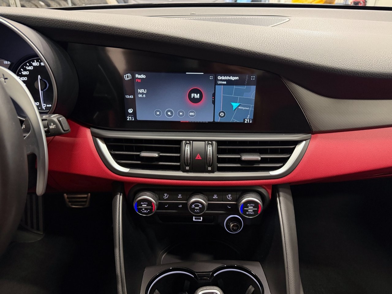 Alfa Romeo Giulia 2022, photo 5/10