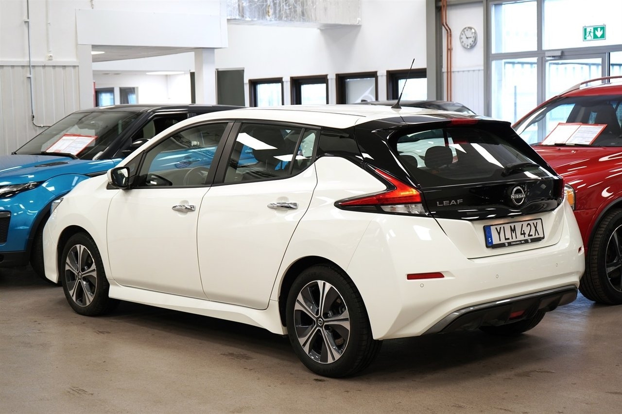 Nissan Leaf 40 kWh 2023, bild 3/10