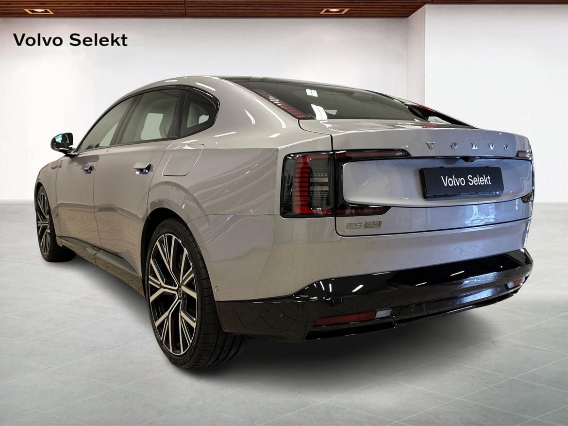 Volvo ES90 2026, bild 2/10