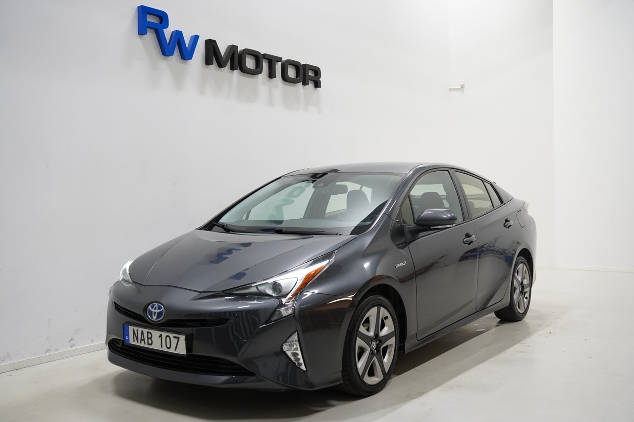 Toyota Prius Hybrid CVT 122hk M-värm 2016, bild 2/10