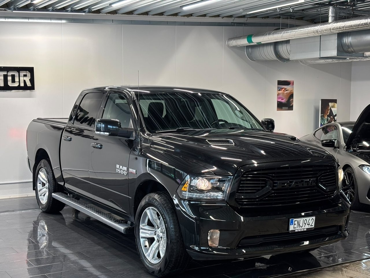 RAM 1500 Crew Cab 5.7 V8 HEMI 4x4 SPORT 2018, bild 5/10