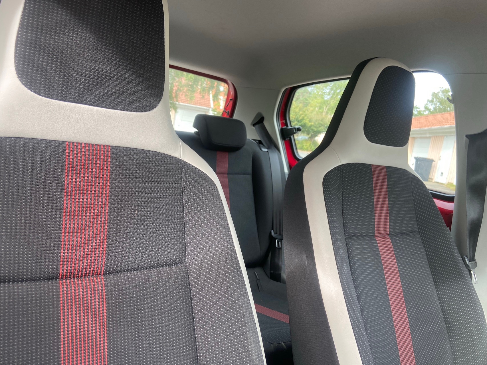 Volkswagen UP! 5-dörrar 1.0 MPI S/S ASG 2018, photo 7/7