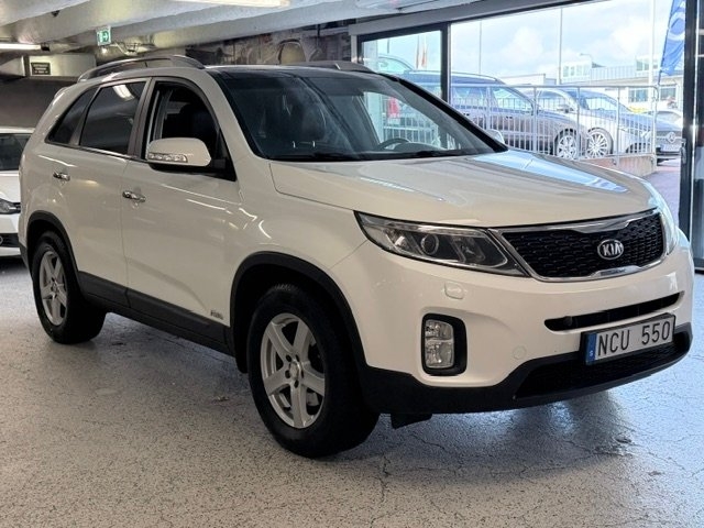 Kia Sorento 2.2 CRDi 4WD 7-SITTS 2013, bild 2/10