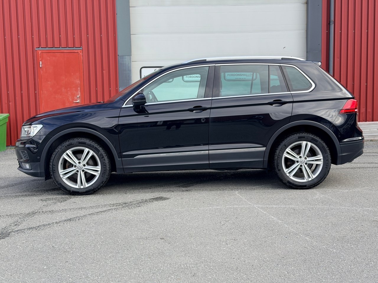 Volkswagen Tiguan 2019, bild 2/10