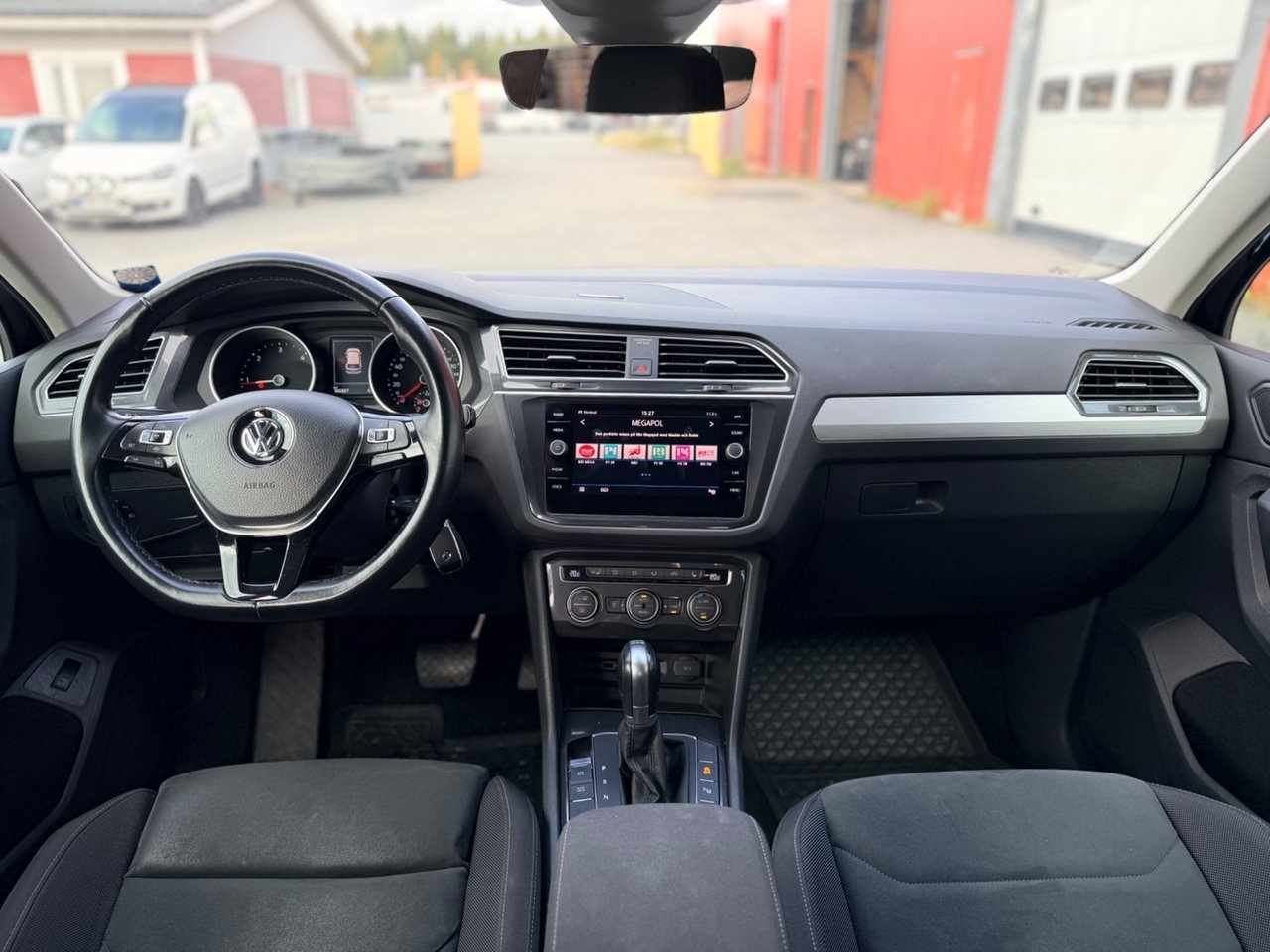 Volkswagen Tiguan 2019, bild 7/10