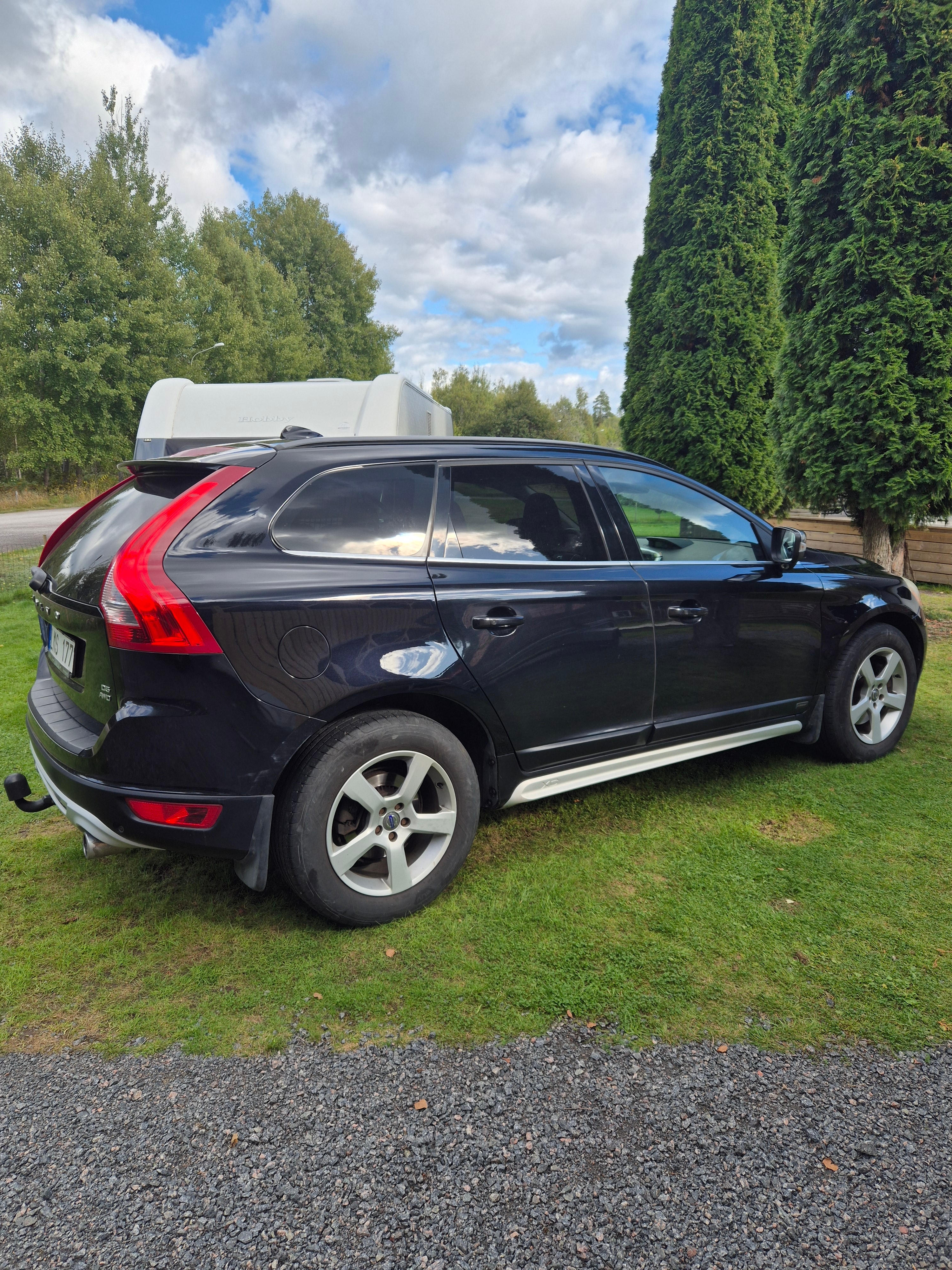 Volvo XC60 D5 AWD Manuell 2010, bild 2/2