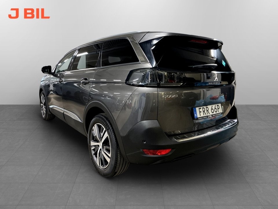 Peugeot 5008 Allure 1.2 PT 130hk Aut 2021, photo 3/10