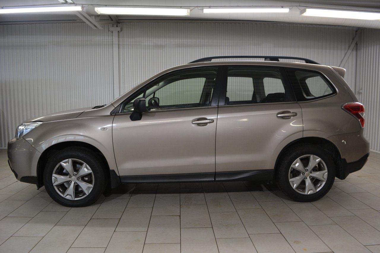 Subaru Forester 2015, photo 3/10