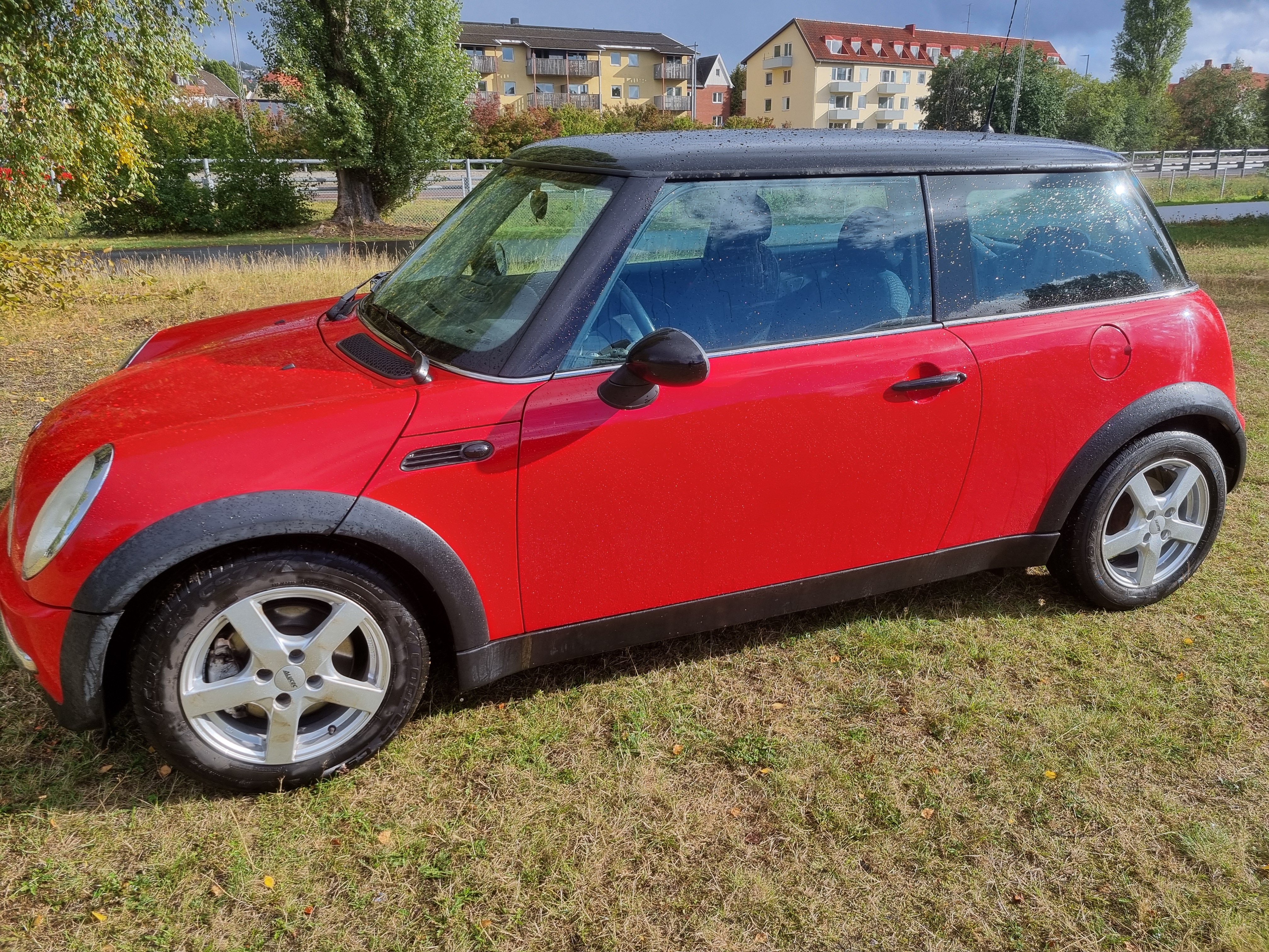 MINI Cooper Manuell 2003, photo 2/10