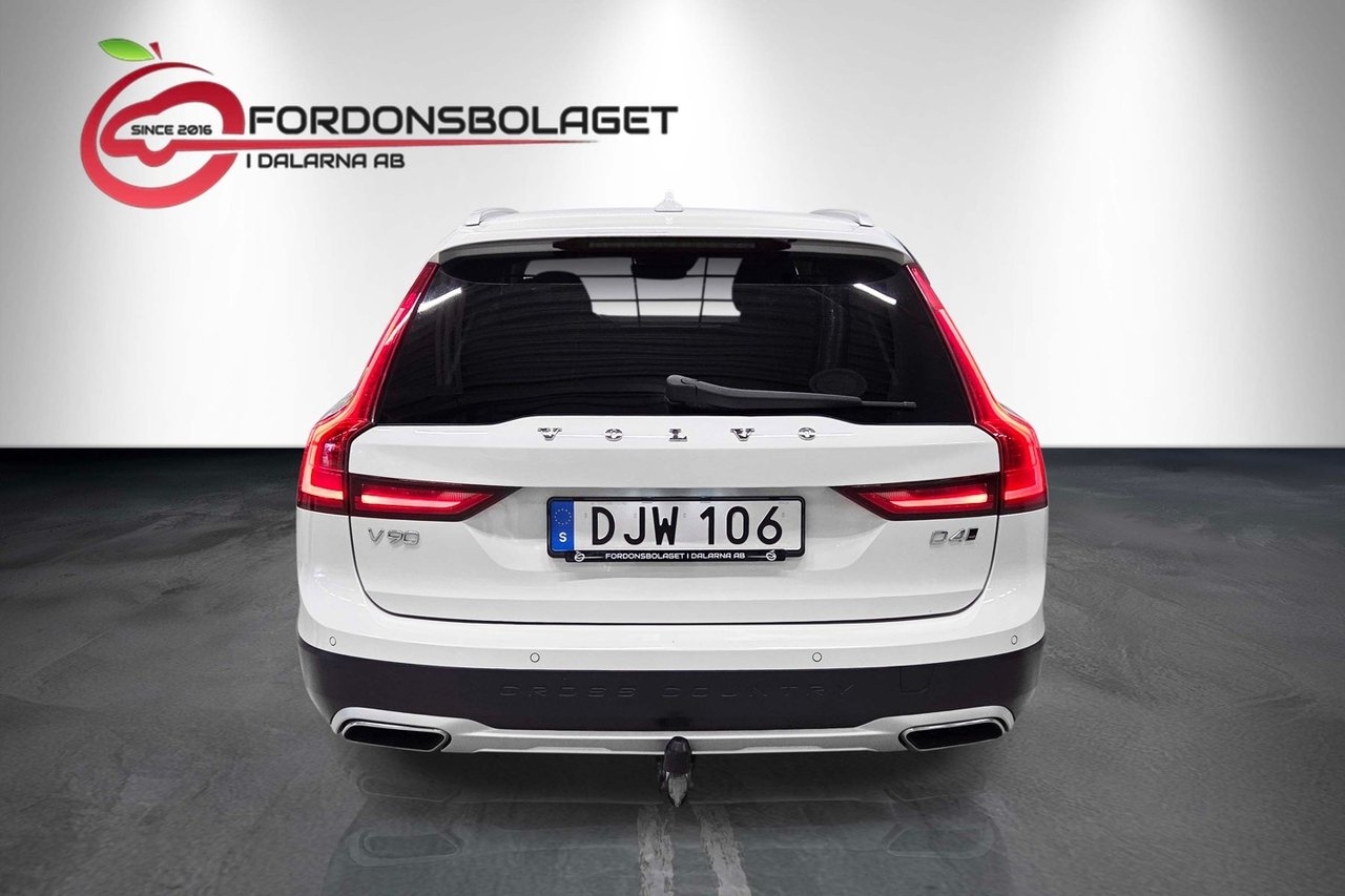 Volvo V90 Cross Country 2018, kuva 5/10