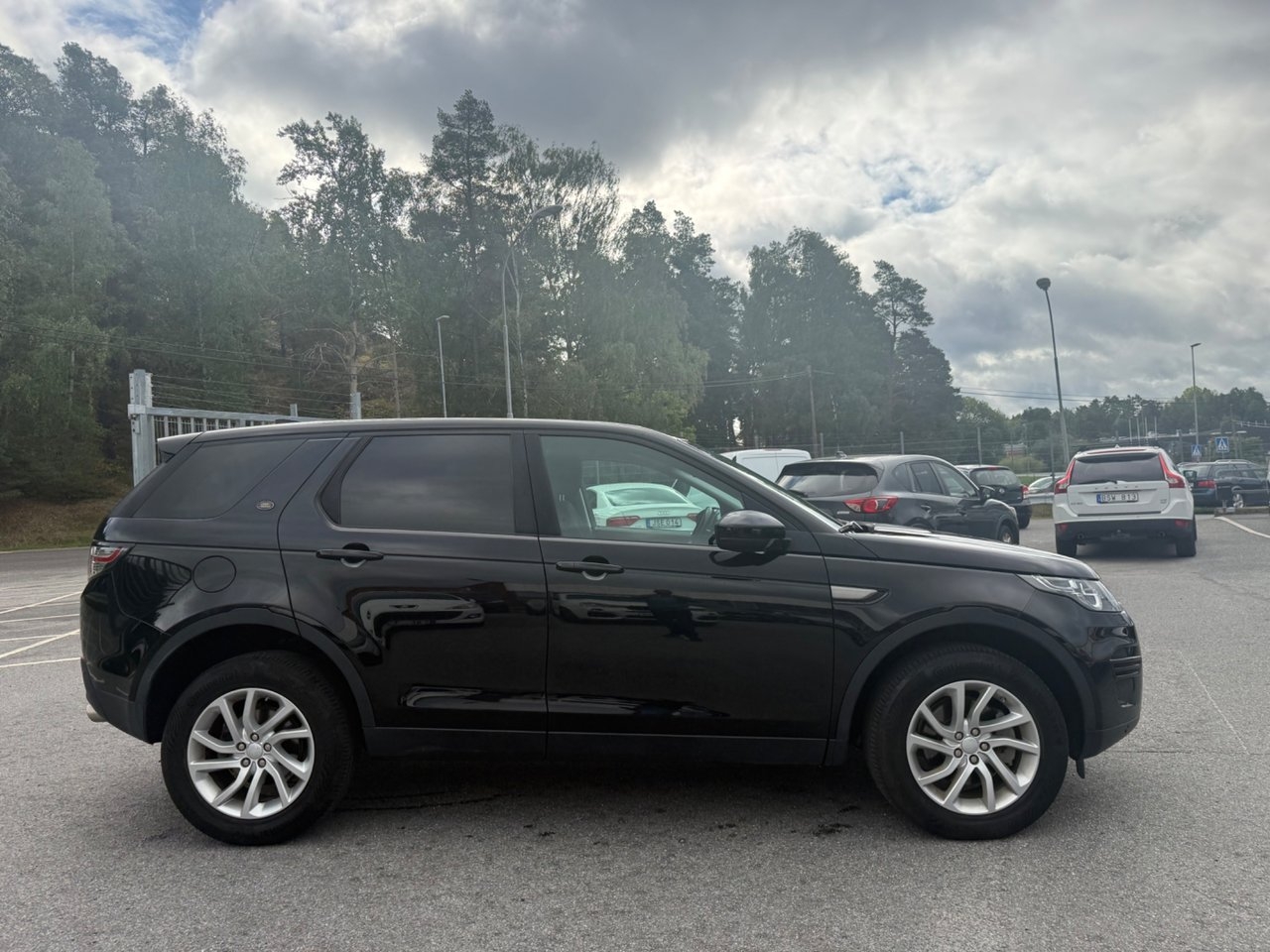 Land Rover Discovery Sport 2019, kuva 3/10