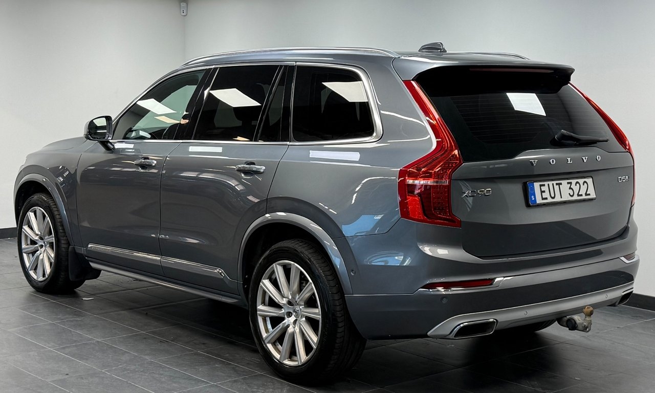 Volvo XC90 5-seater D5 AWD Inscription 2017, bild 2/10