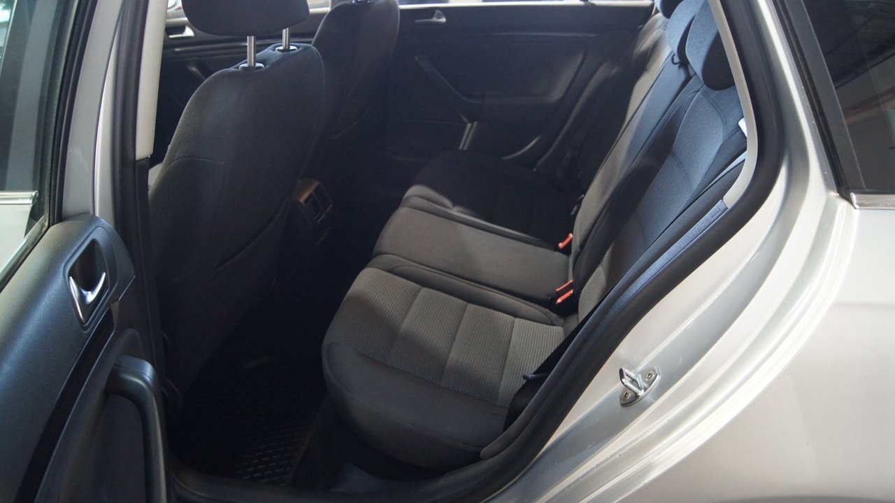 Volkswagen Golf 2010, bild 6/10