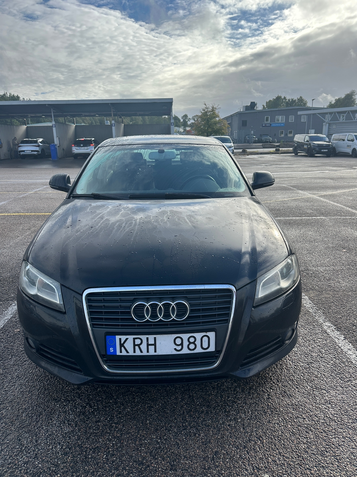 Audi A3 Sportback 2.0 TDI S Tronic 2010, photo 2/7