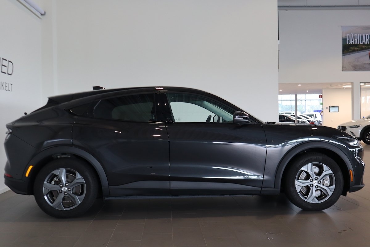 Ford Mustang Mach-E 2022, kuva 4/10