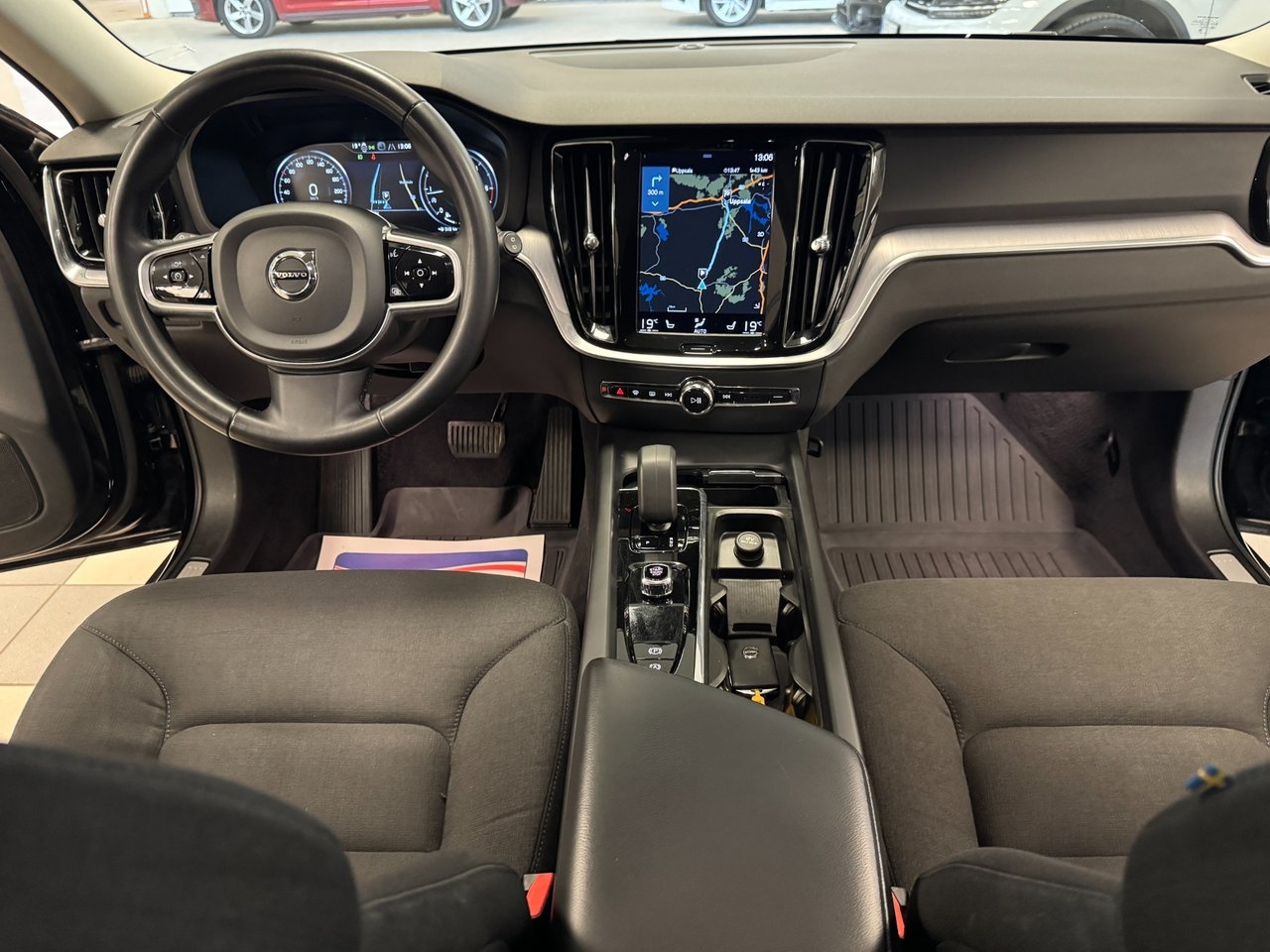 Volvo V60 Cross Country B4 AWD 2022, bild 7/10