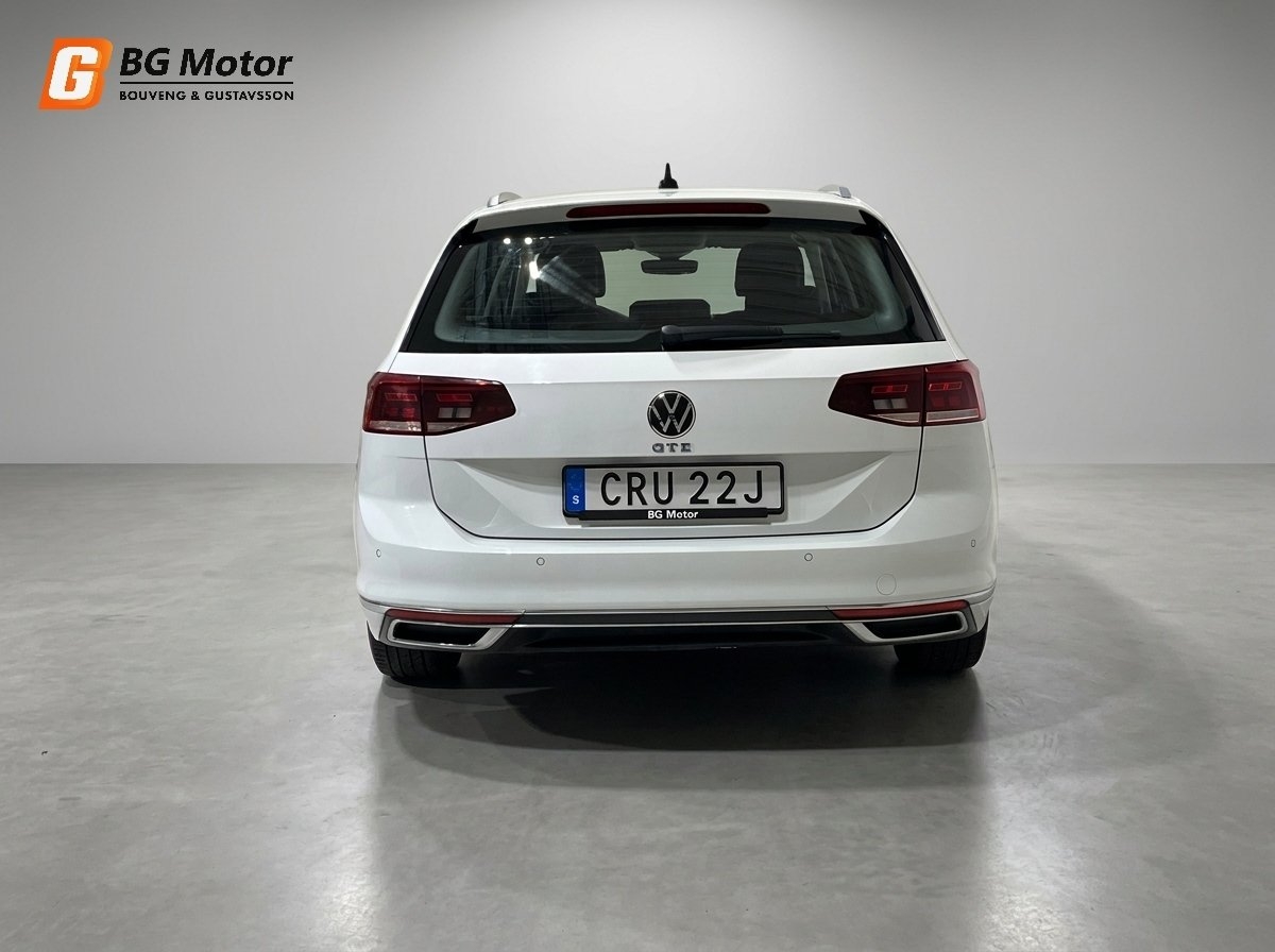Volkswagen Passat 2021, bild 6/21