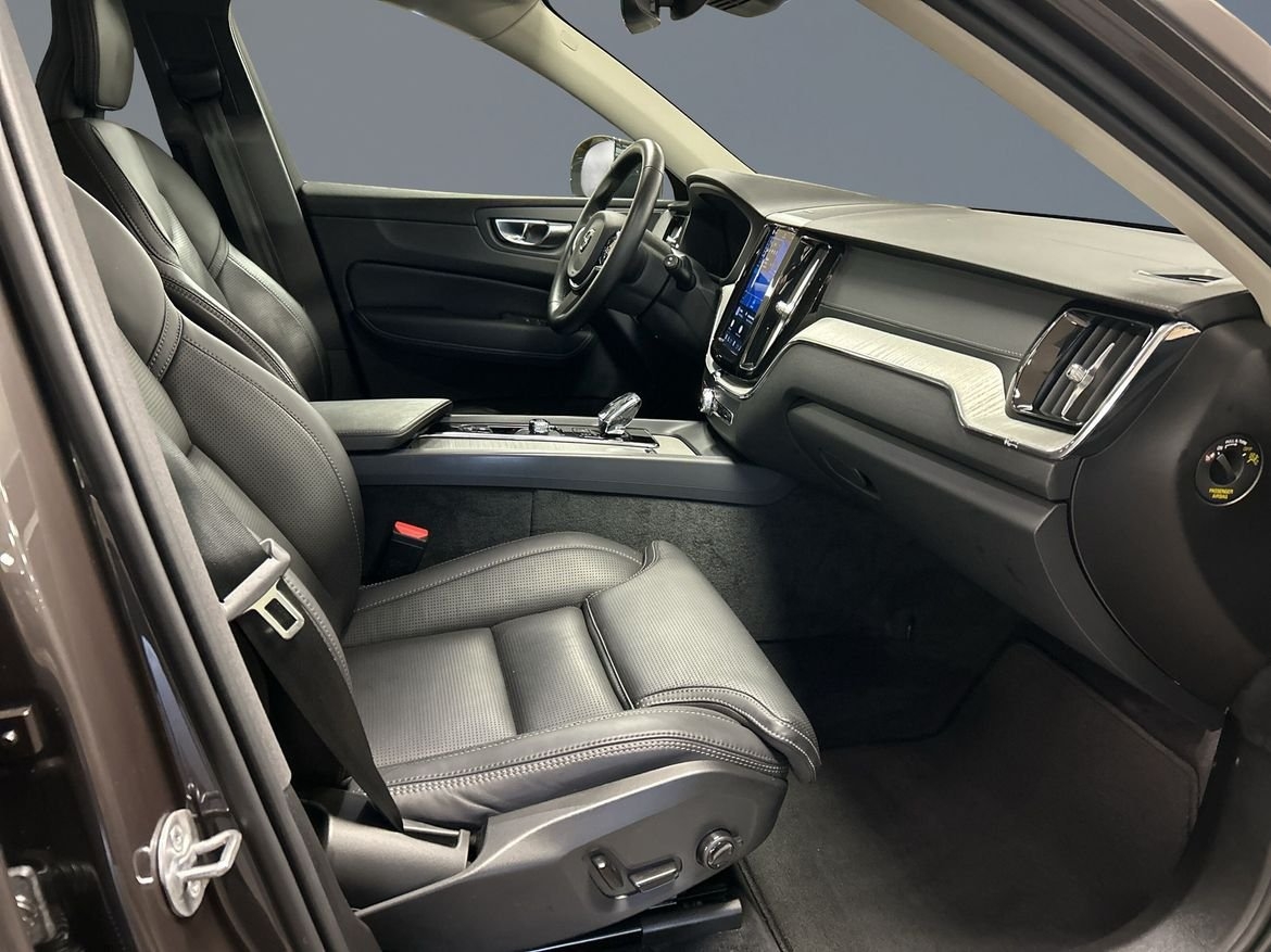 Volvo XC60 T6 AWD Ultra Bright 2025, bild 7/19