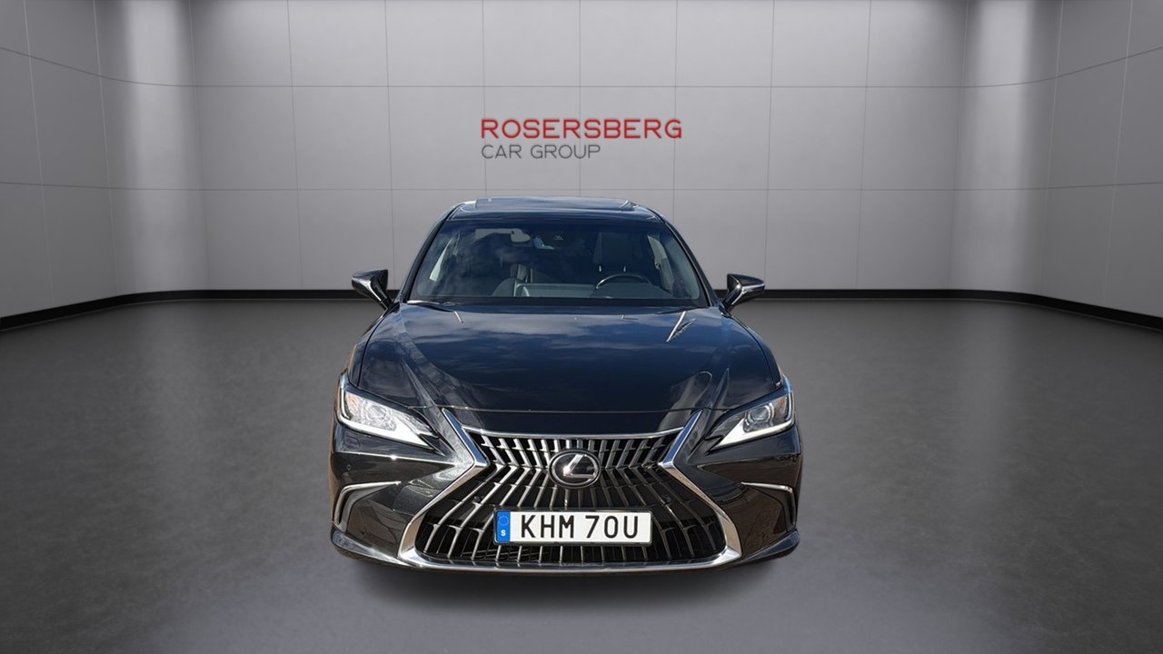 Lexus ES 2023, photo 7/10