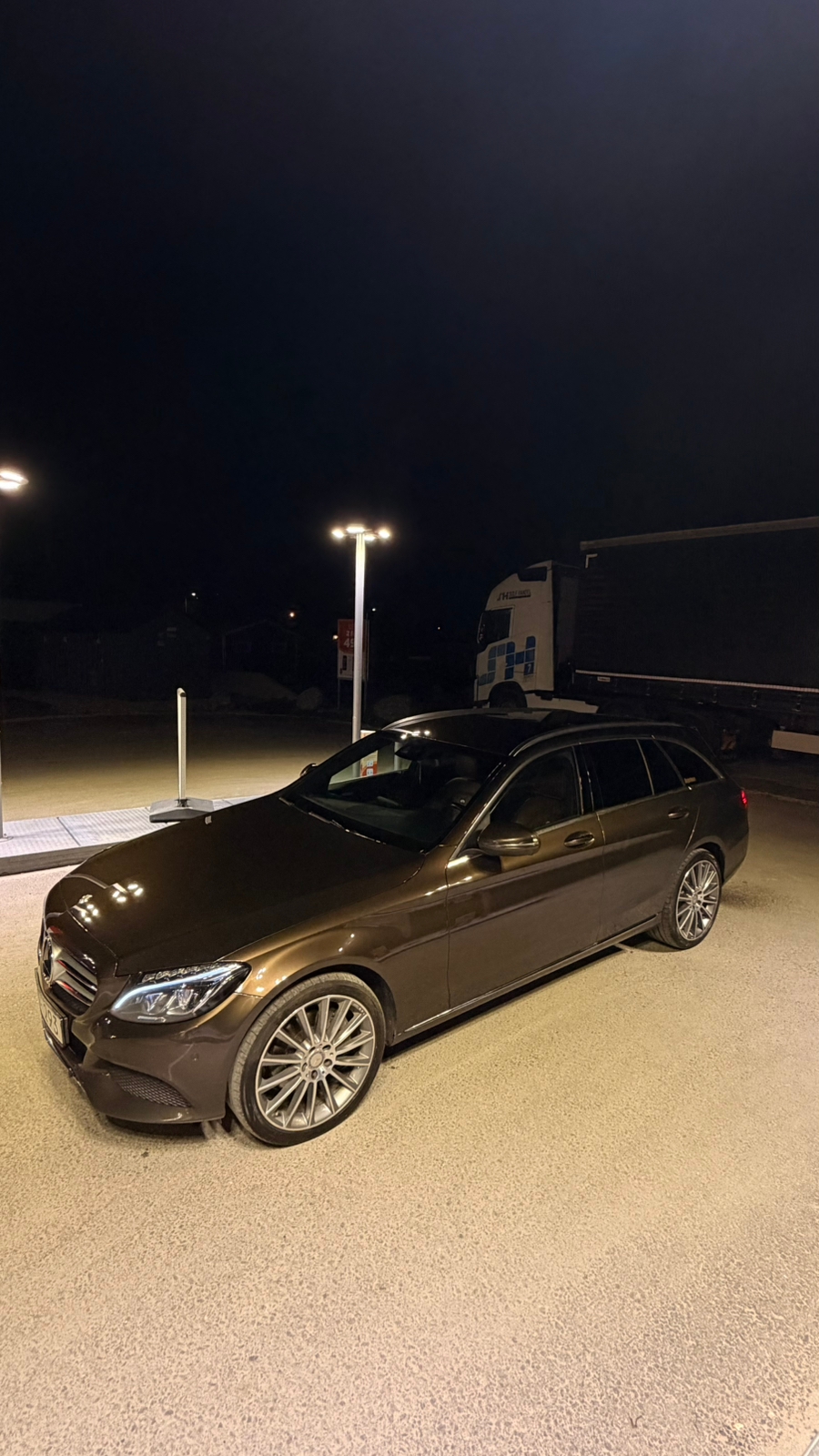 Mercedes-Benz C 2016, photo 2/5