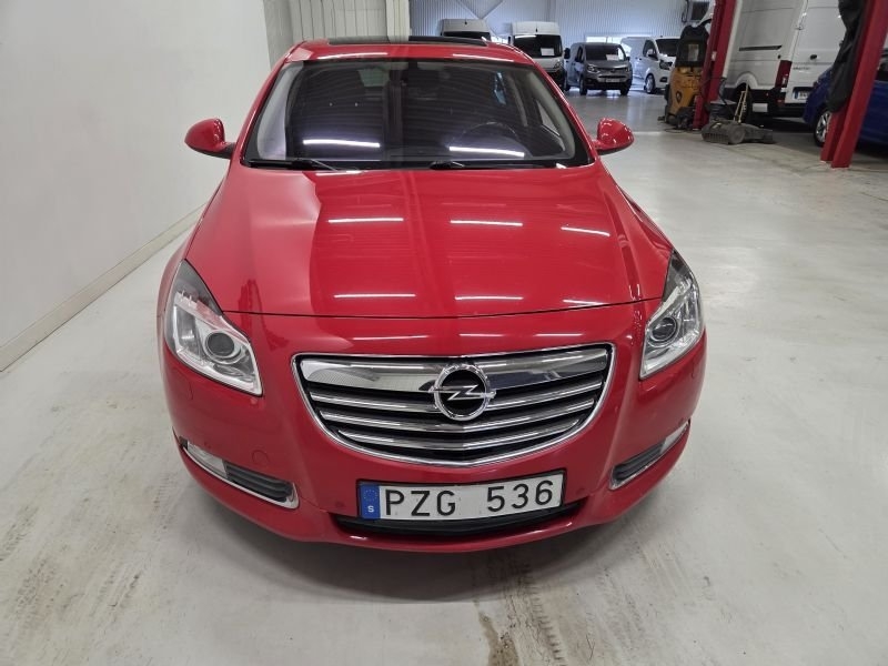 Opel Insignia 2013, photo 2/10