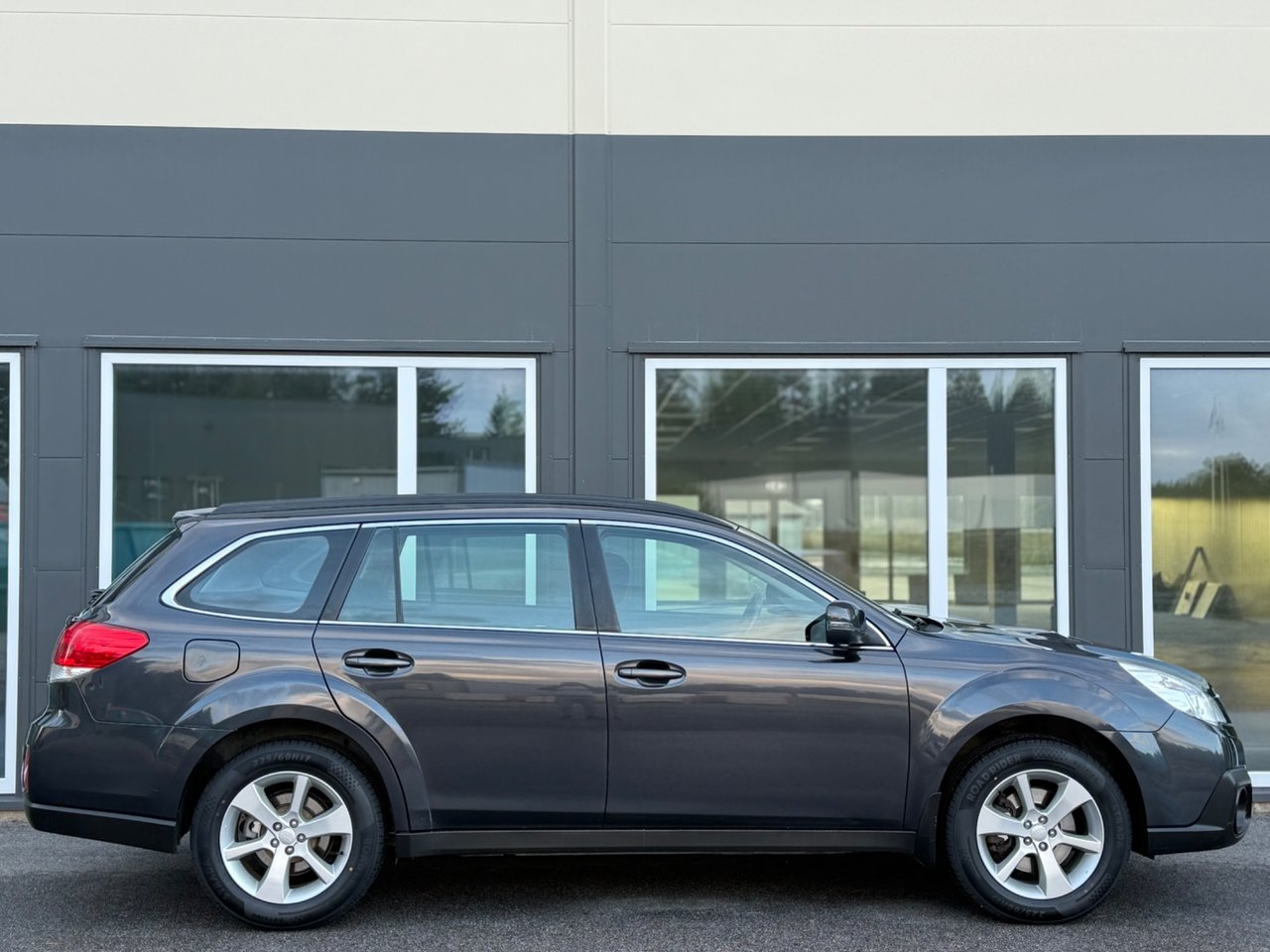 Subaru Outback 2014, kuva 2/10