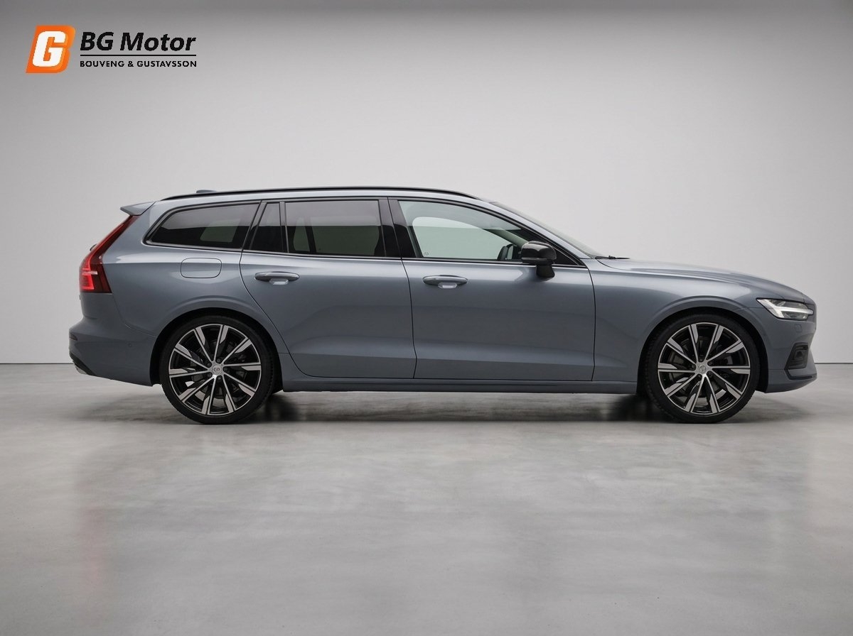 Volvo V60 2023, kuva 4/20