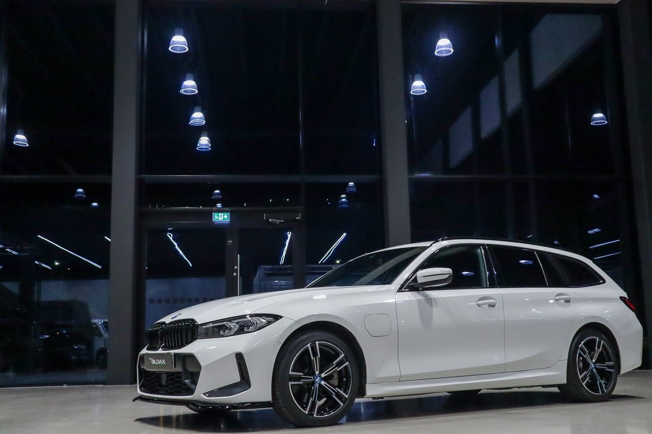 BMW 330 e XDRIVE M SPORT WIDESCREEN 2024, bild 5/10