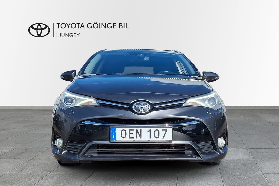Toyota Avensis 2016, photo 5/10