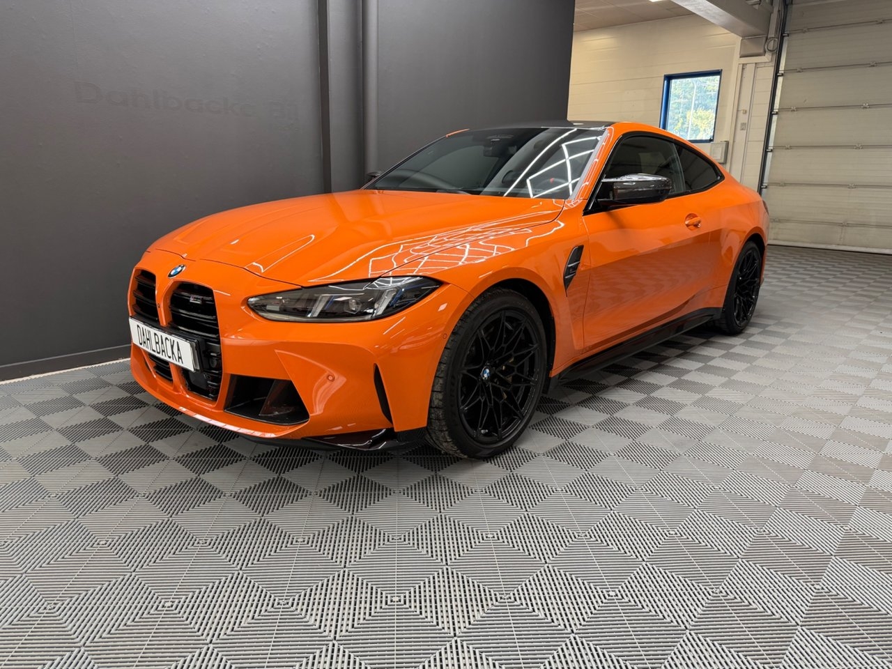 BMW M4 2025, photo 2/10