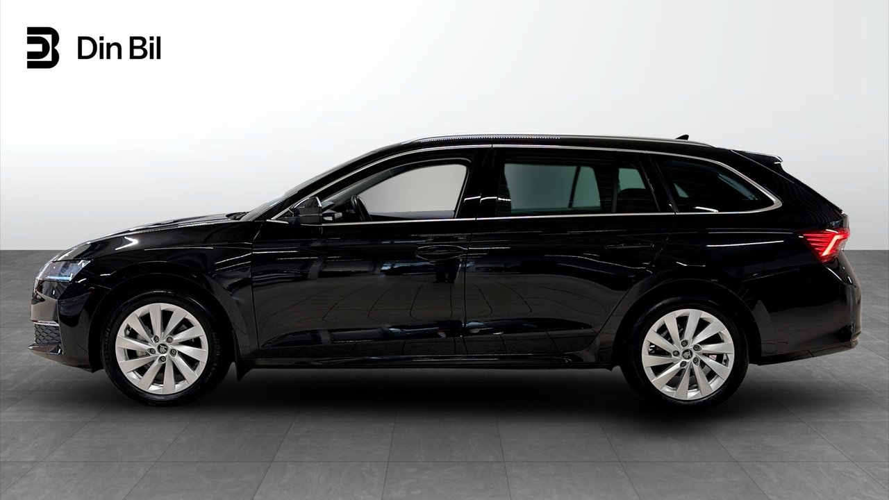 Skoda Octavia 1.5 TSI mHEV Drag Värmare 2025, bild 2/21