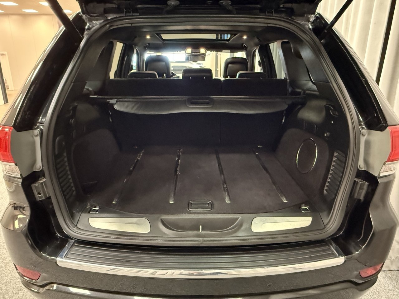 Jeep Grand Cherokee 2016, bild 7/10